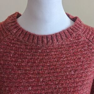 Sherpa Women's Textured Knit Sweater - Red